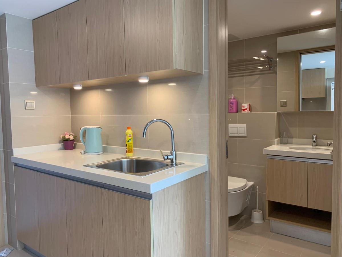 Inestin Shanghai Apt Waigaoqiao Exteriör bild